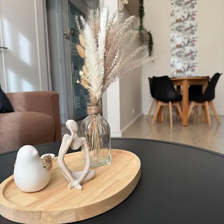 Le Nova - 2 Chambres, Parking Prive, Centre 칸느