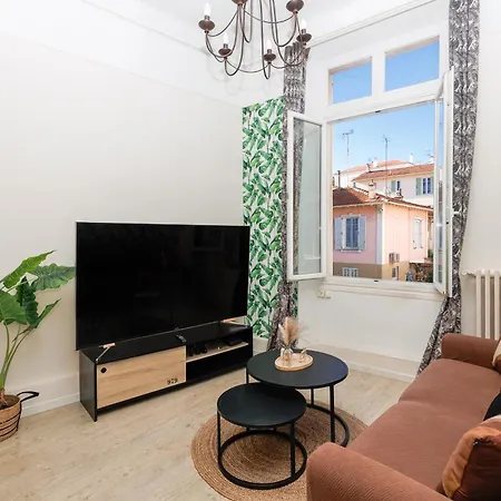 Le Nova - 2 Chambres, Parking Prive, Centre *