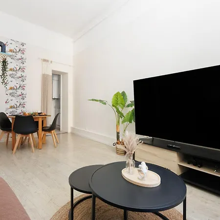 Le Nova - 2 Chambres, Parking Prive, Centre Apartman