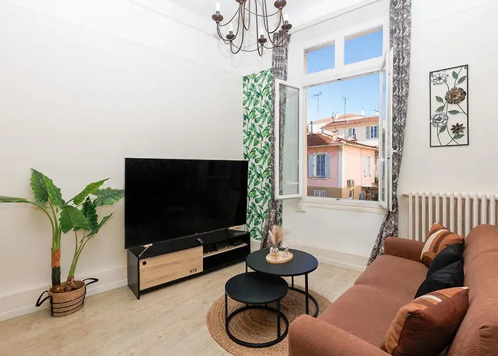 Le Nova - 2 Chambres, Parking Prive, Centre *