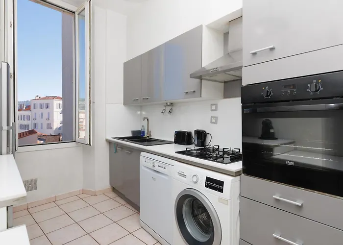 Le Nova - 2 Chambres, Parking Prive, Centre *