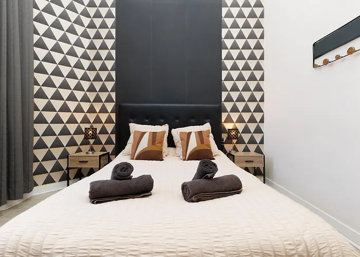 Le Nova - 2 Chambres, Parking Prive, Centre * Cannes