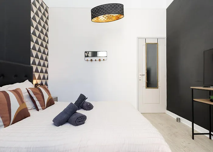 Le Nova - 2 Chambres, Parking Prive, Centre