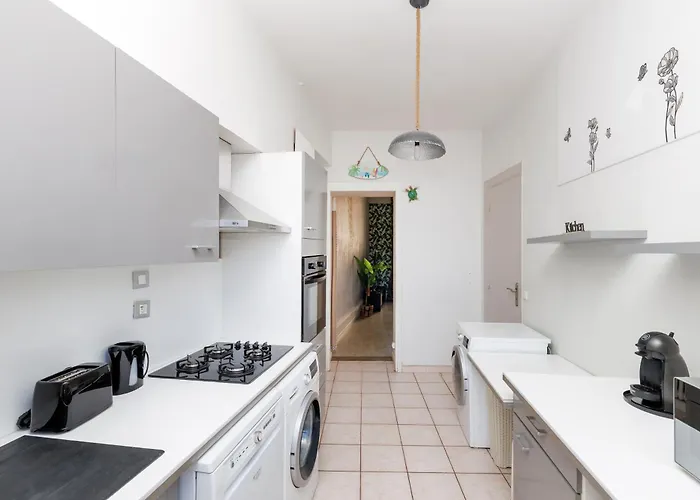 Le Nova - 2 Chambres, Parking Prive, Centre *